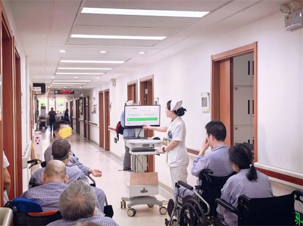 【护理人文】科普慢病防护，守护患者安康——针灸六病区健康大讲堂开讲！